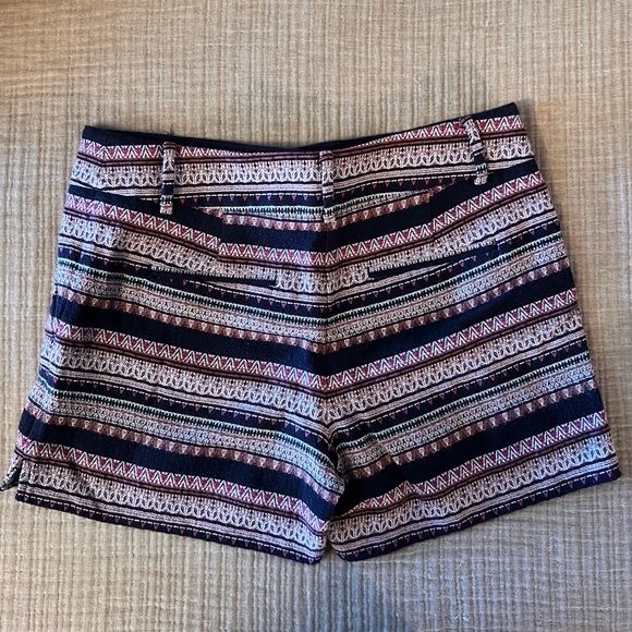 Loft Tweed Short, like new - Picture 5 of 5